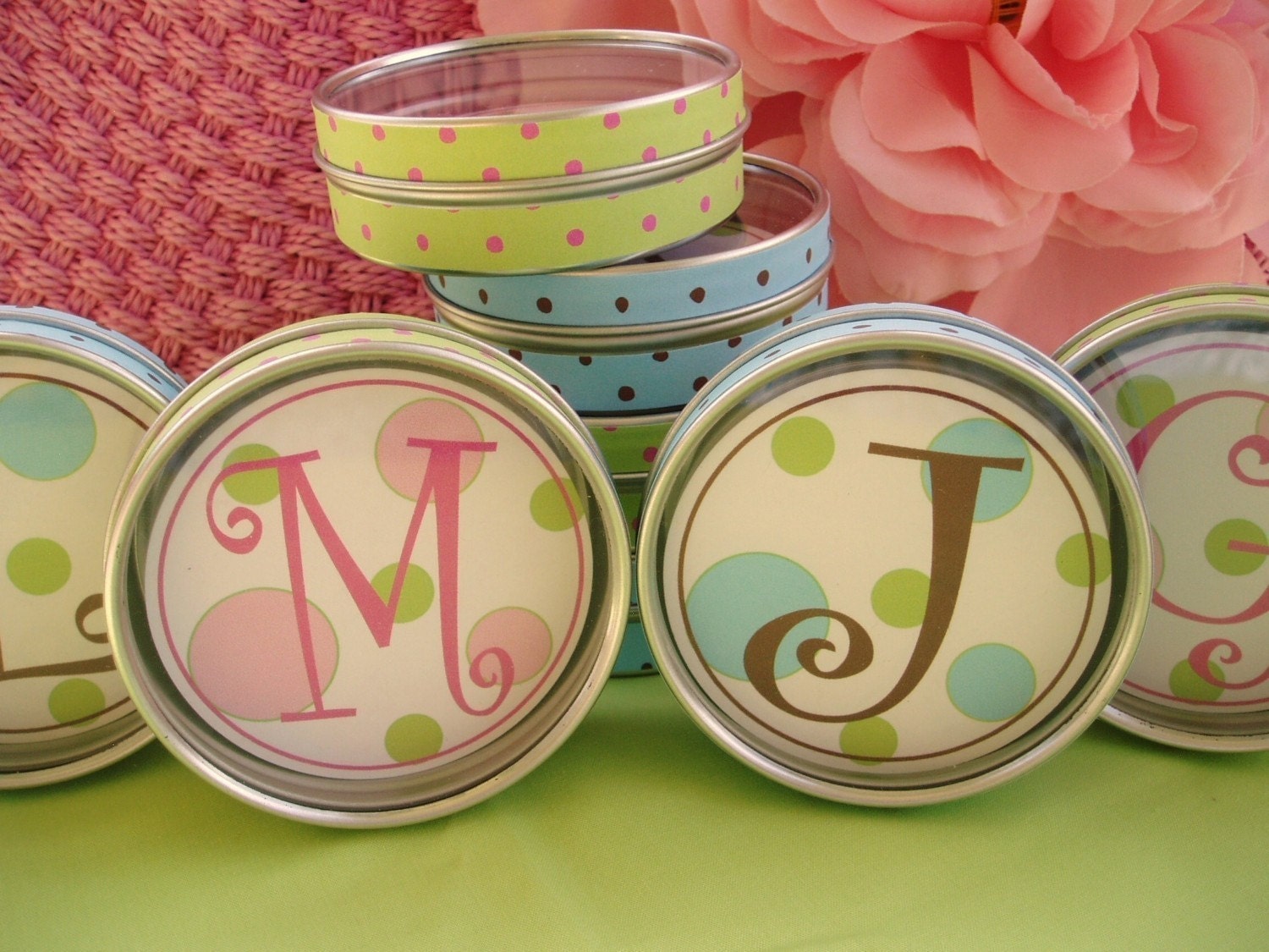 36 ROUND MONOGRAM CARDS OR GIFT TAGS