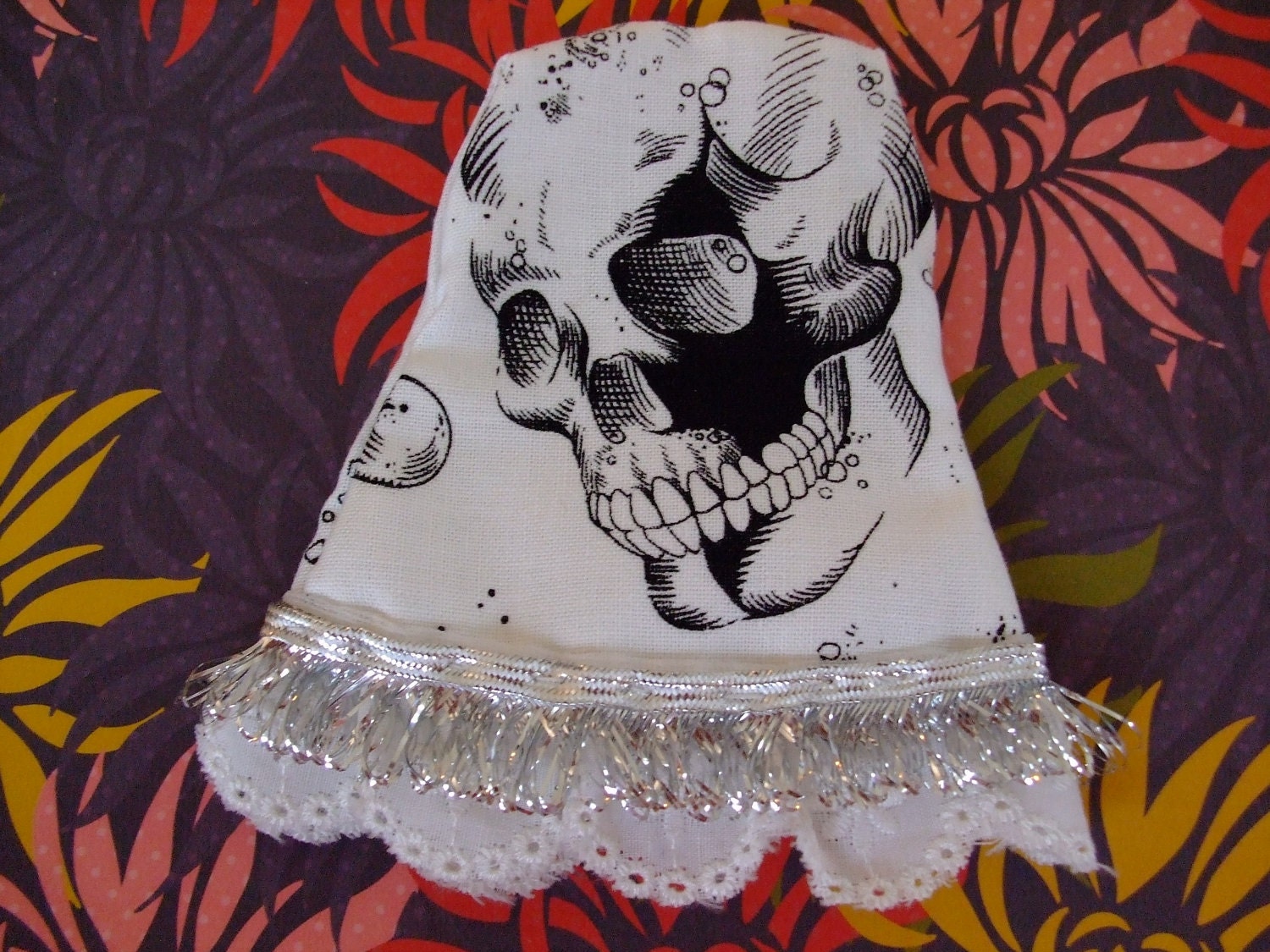 Blythe / DAL Dress - Smiling Skull
