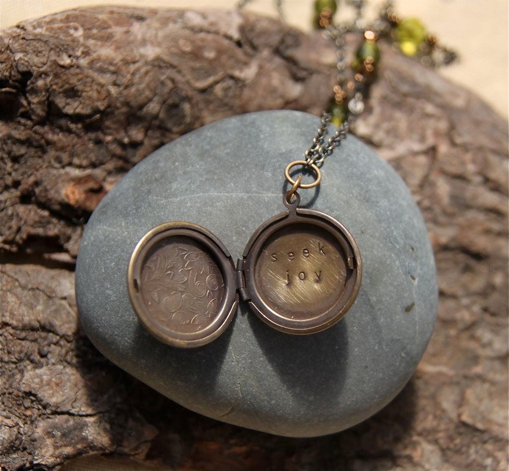 CUSTOMIZE brass floral locket with your soul mantra phrase