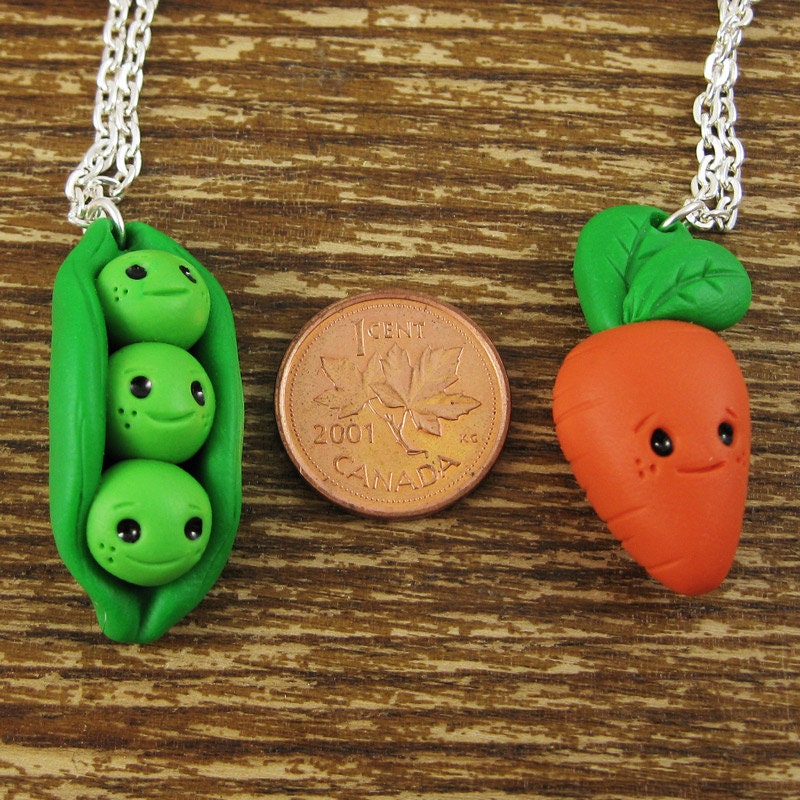 Peas and Carrot Best Friend Necklace Set