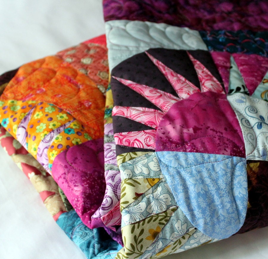 Reserved for JULIE NEW York Beauty Scrappy Style 65" x 74" multicolor splendor