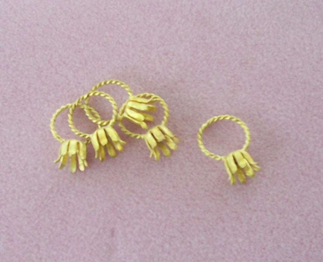 Vintage Tulip Rings 5 by vintagerecreations on Etsy