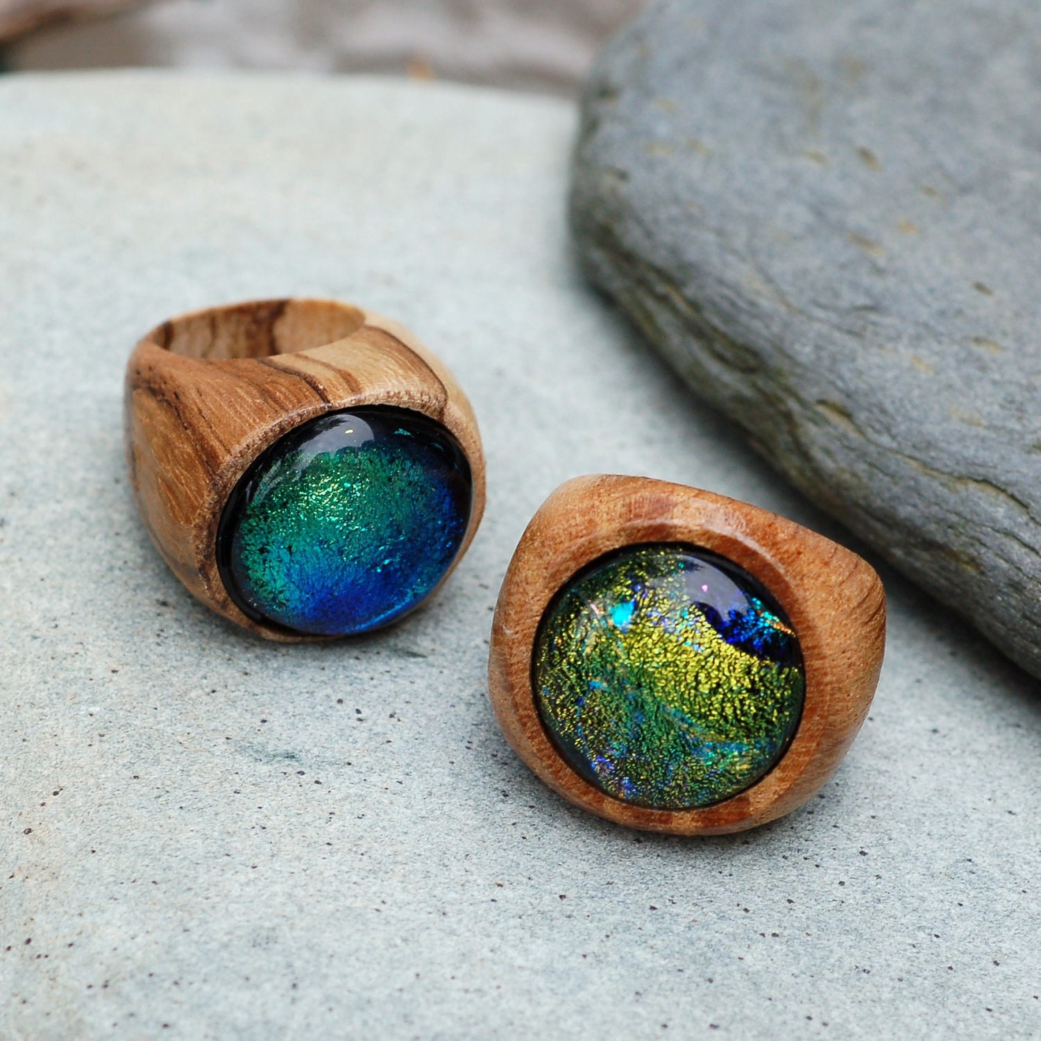 Wood Ring Glass Cab Fused Dichro Wooden Jewelry Green The Secret and the Stone Size 9