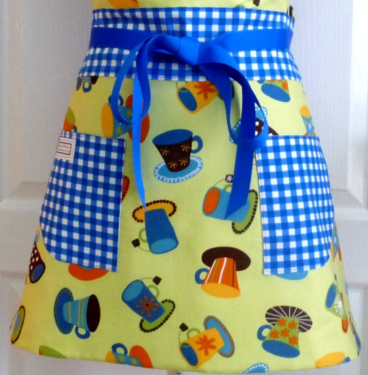 Womens Full Apron Adult Chef Hostess Robert Kaufman and Michael Miller Fabric - Morning Latte Coffee