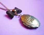 Snow White Bow Locket
