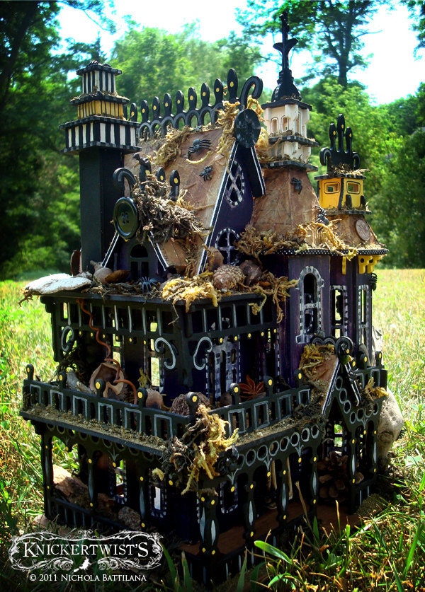 The Wee Mystic's House - Little Miniature Magic Dollhouse for Fortuneteller Faeries and Witchy Pixies Alike