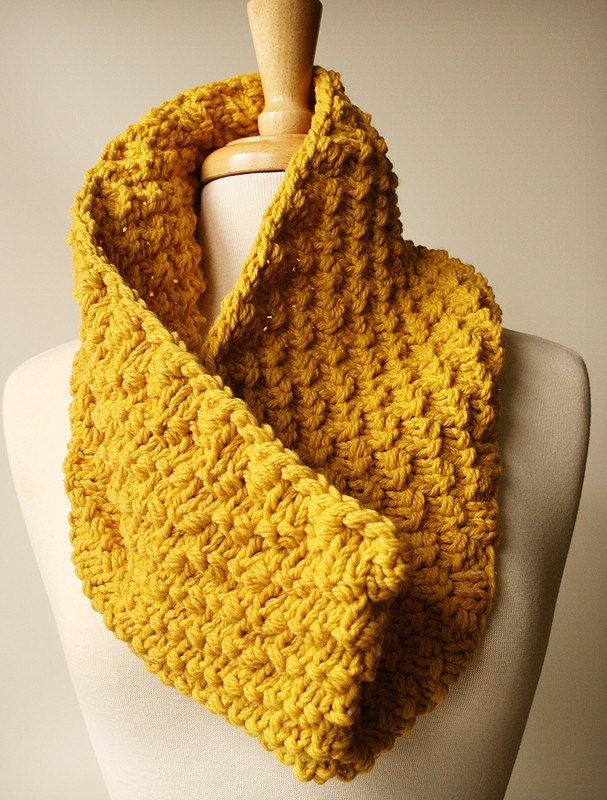 Chunky Cowl. Fall Winter Fashion. Oversized Knit Merino Wool Neckwarmer Scarf. Mustard Yellow
