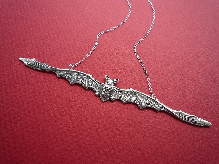 skinny bat necklace in silver