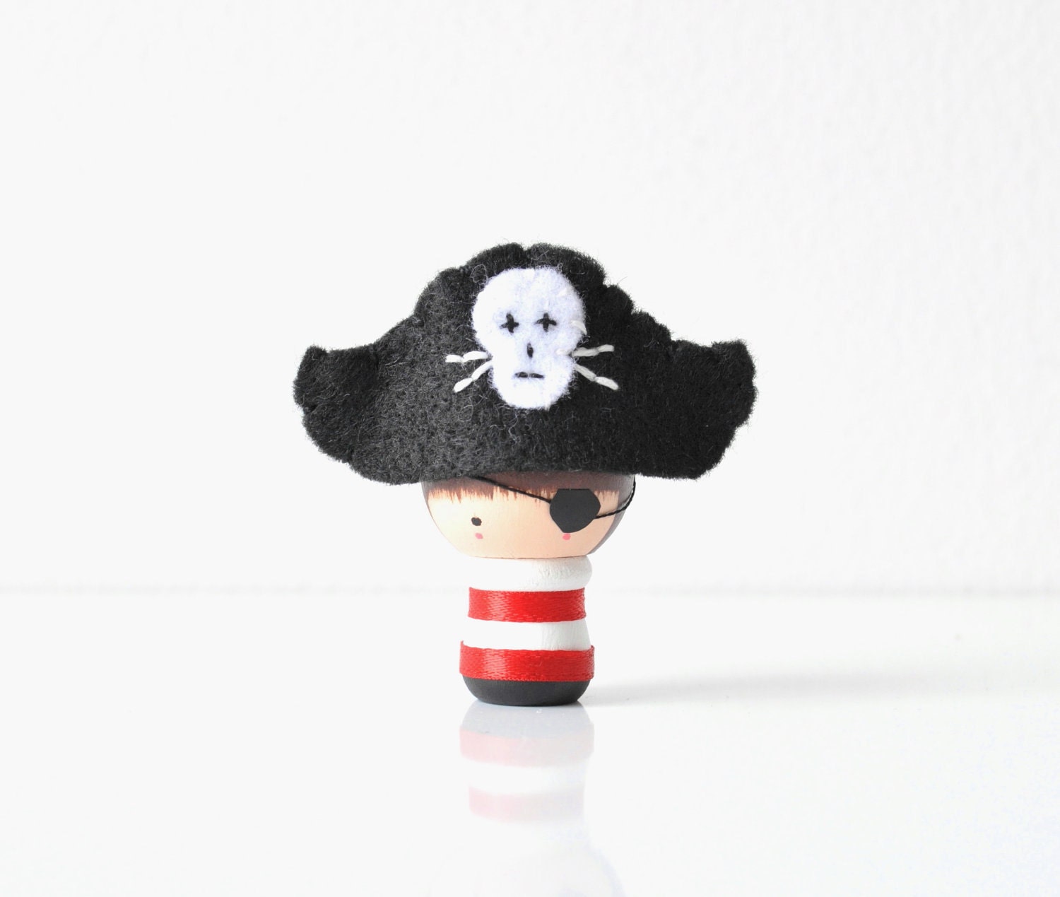 Little Pirate - Wooden Friend
