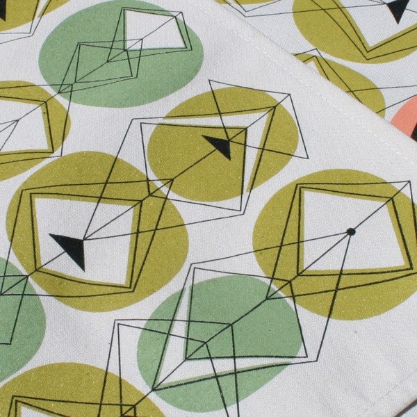 Sale - Set of 4 eco friendly placemats "Avocado Kitchen"