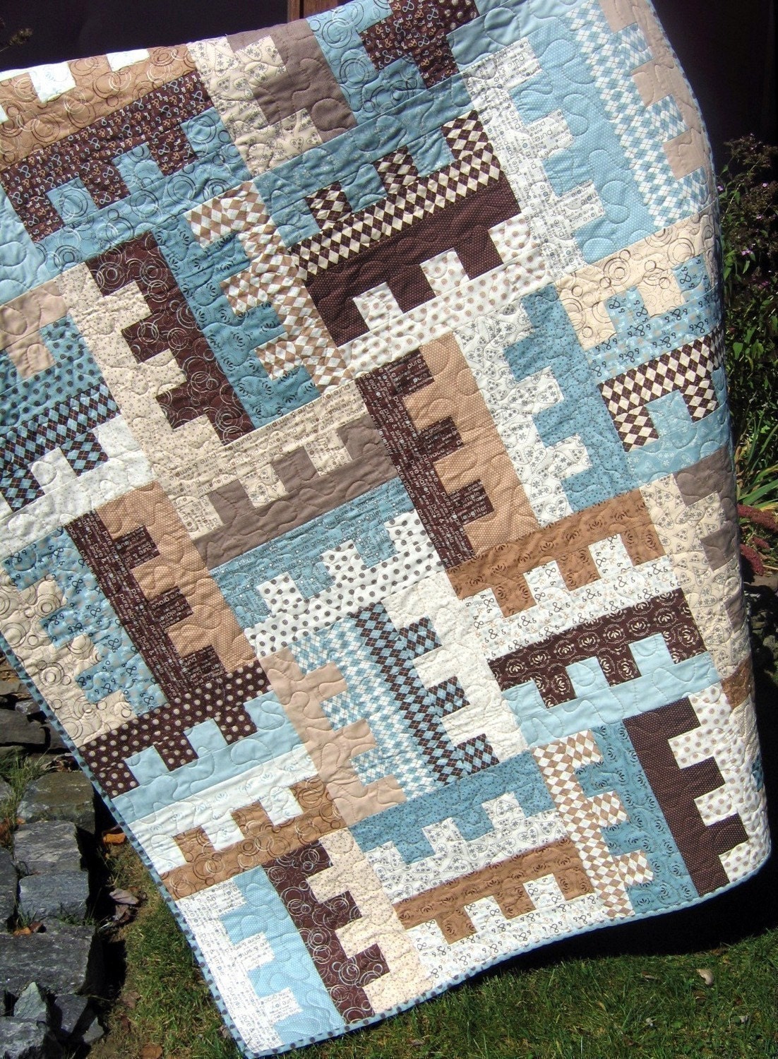 PDF QUILT PATTERN ....One Jelly Roll or Fat Quarters, easy and quick, Key to my Heart
