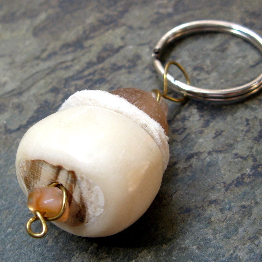 she's a simple kind of girl-- cairn series key fob