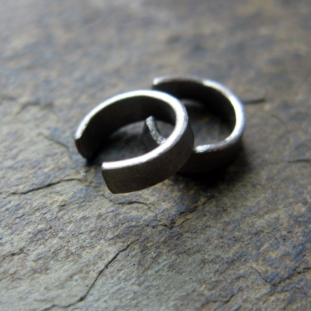 cartilage ear cuff-- primitive series-- cuffed, handmade by thebeadedlily on etsy