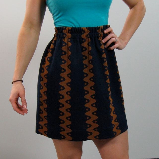vertical faunagram skirt size medium