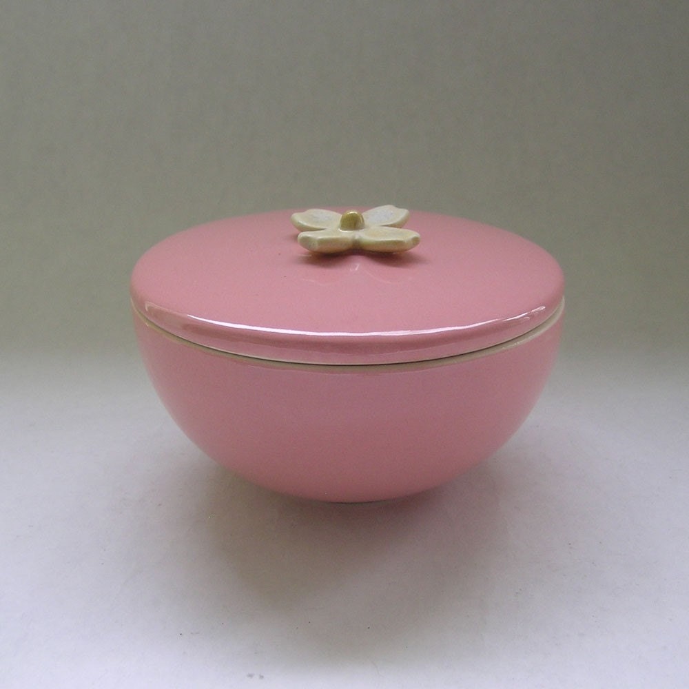 Dogwood Flower Ceramic Lidded Vessel in Vintage Pink
