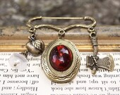 Snow White Locket Brooch, Snow White and the Huntsman, Once Upon a Time, Antique Gold Brass, Deep Ruby Red Glass, Fairy Tale Jewelry