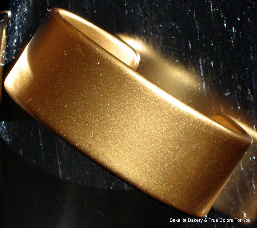 Gold VinyL Vintage Bangle Cuff Statement Mod Bracelet Hollywood Disco Fever Runway Wide Rockabilly
