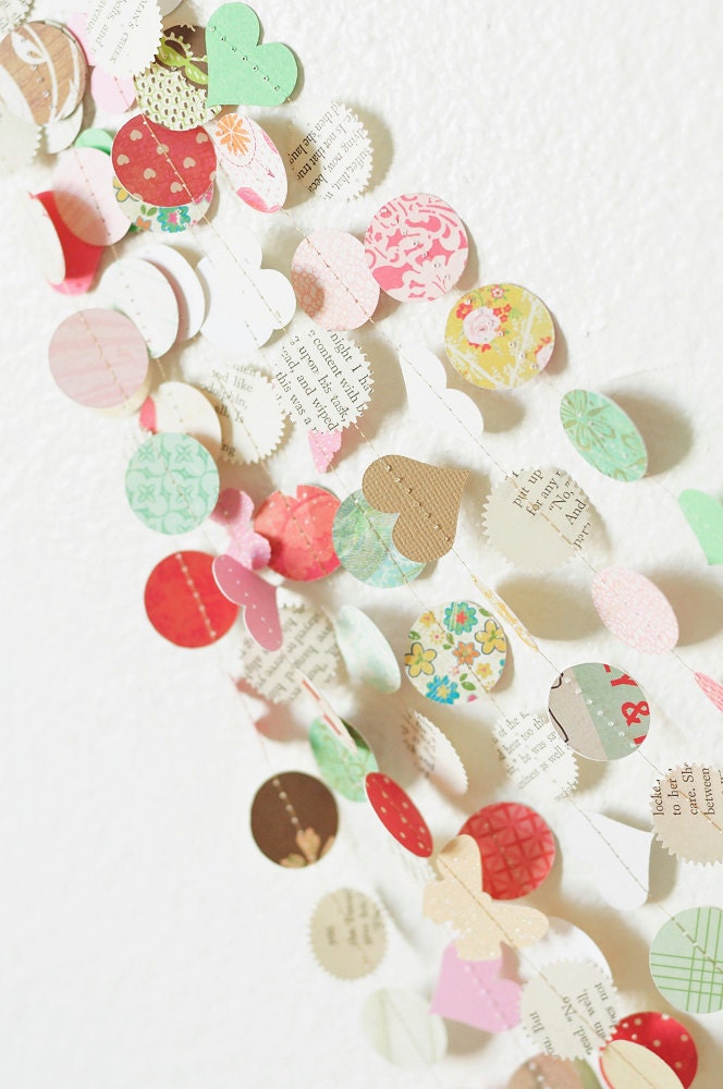 the New Vintage Love 15' Paper Garland