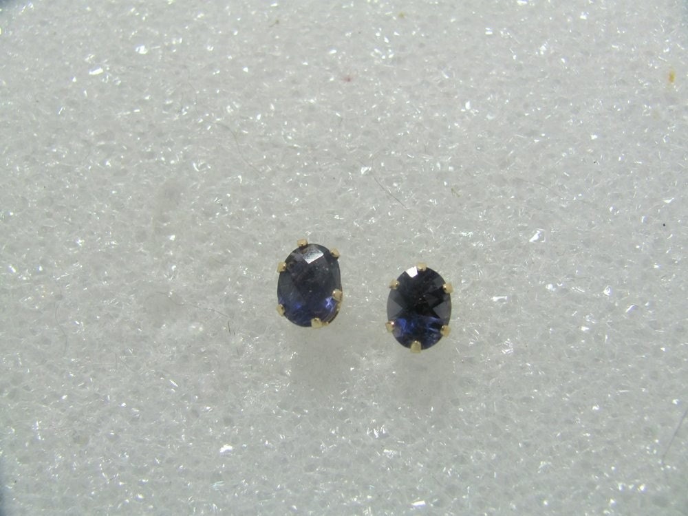 Iolite post earrings 10kt yellow gold