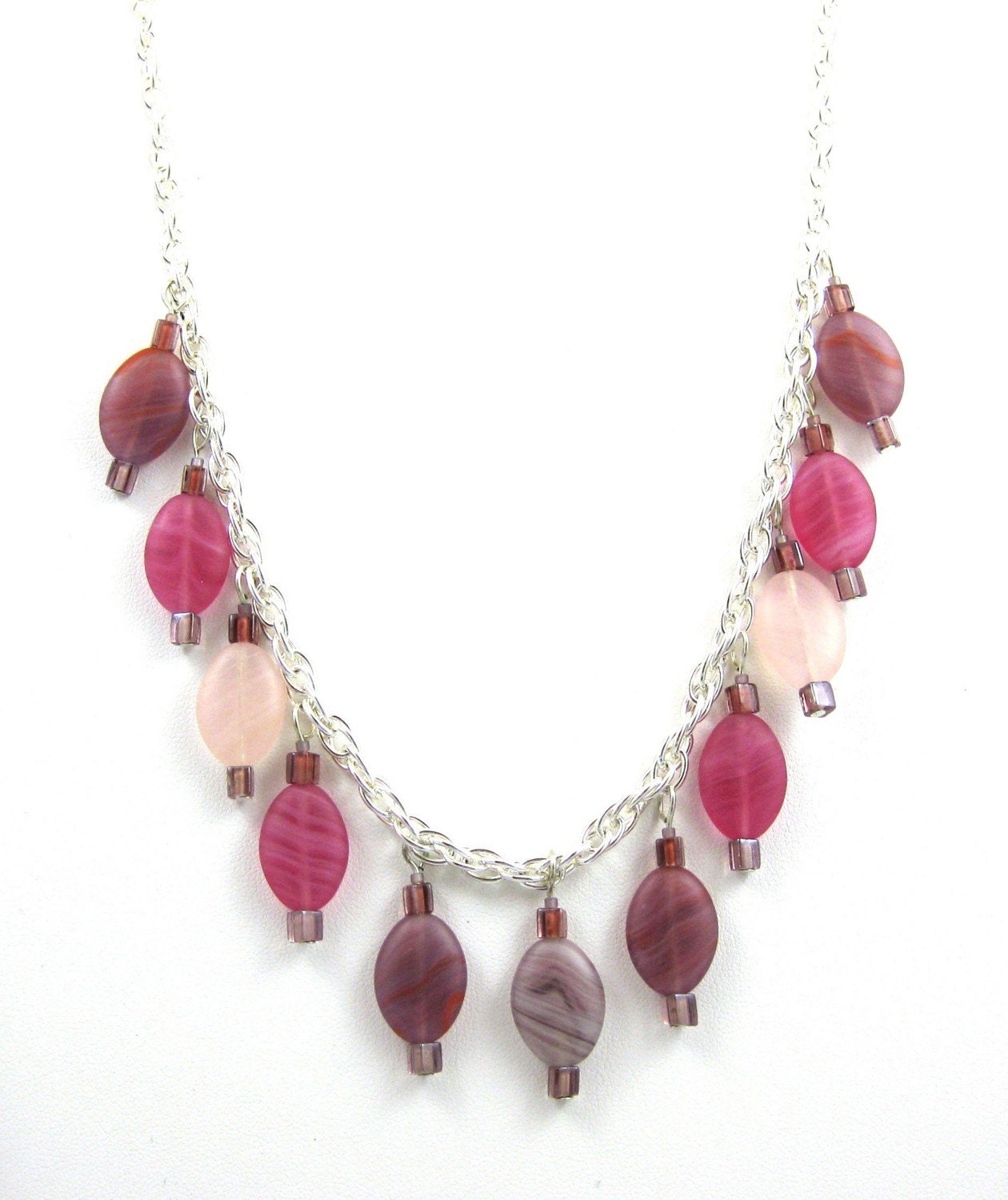 Petals - Necklace and bracelet in pink, lavender and purple glass
