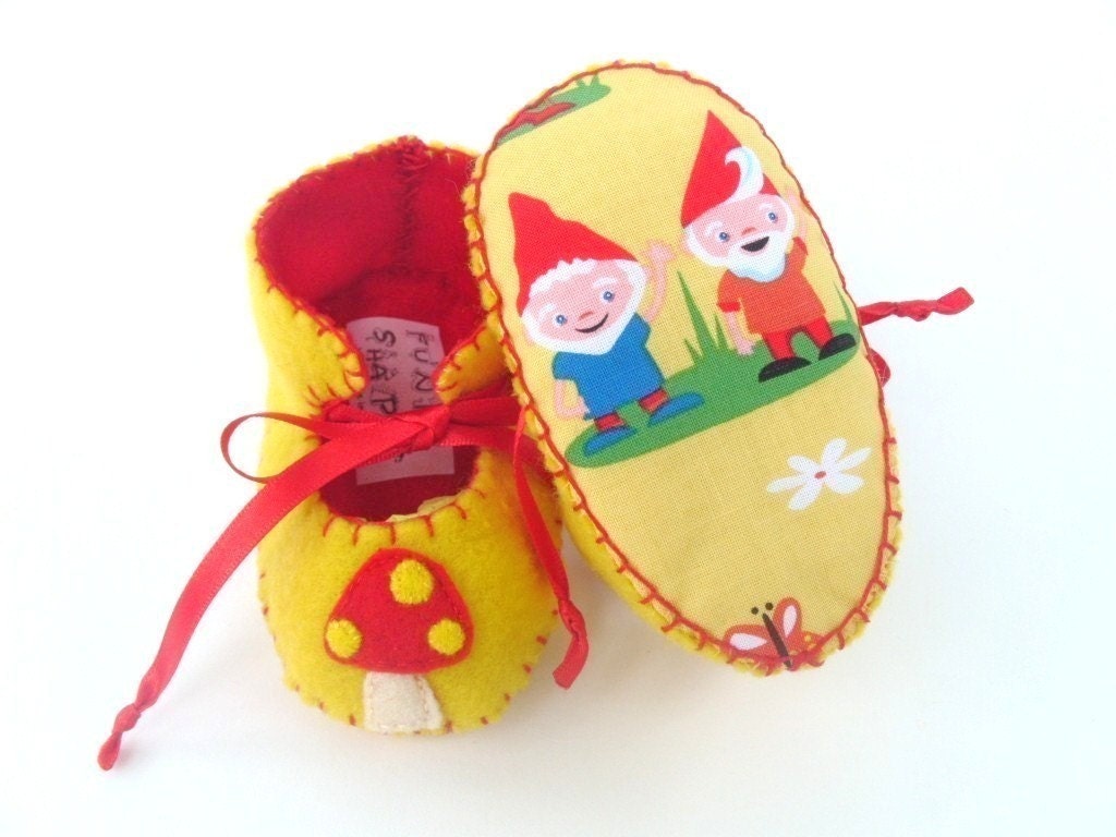 Super Cute Garden Gnomes Unisex ECO Baby Booties Baby First Shoes Baby Shower Gift