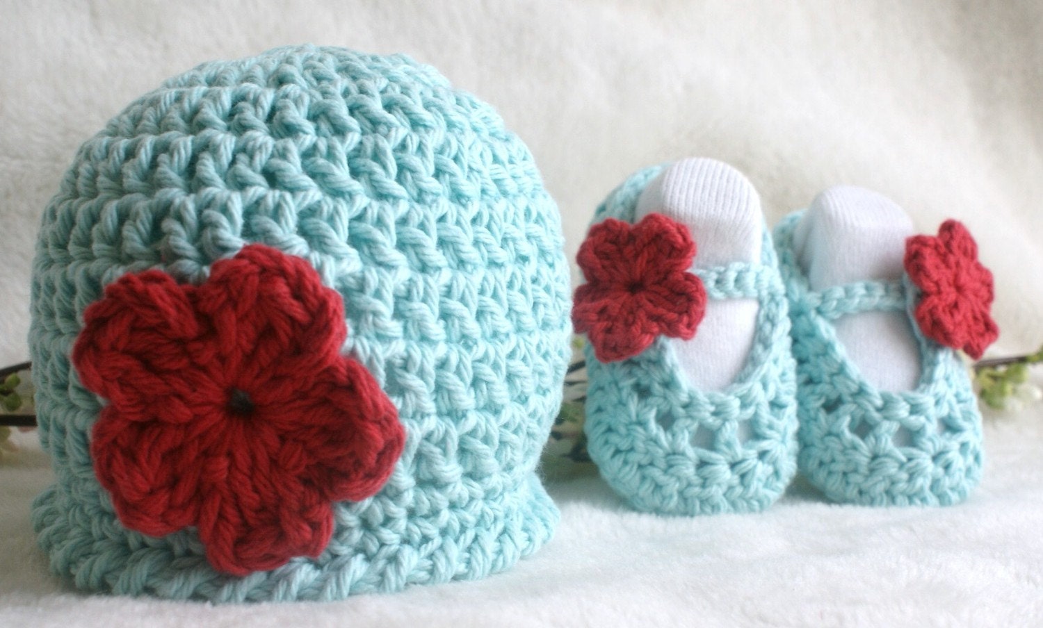 Baby hat and Baby shoes Gift Set -  Robin's egg blue and red