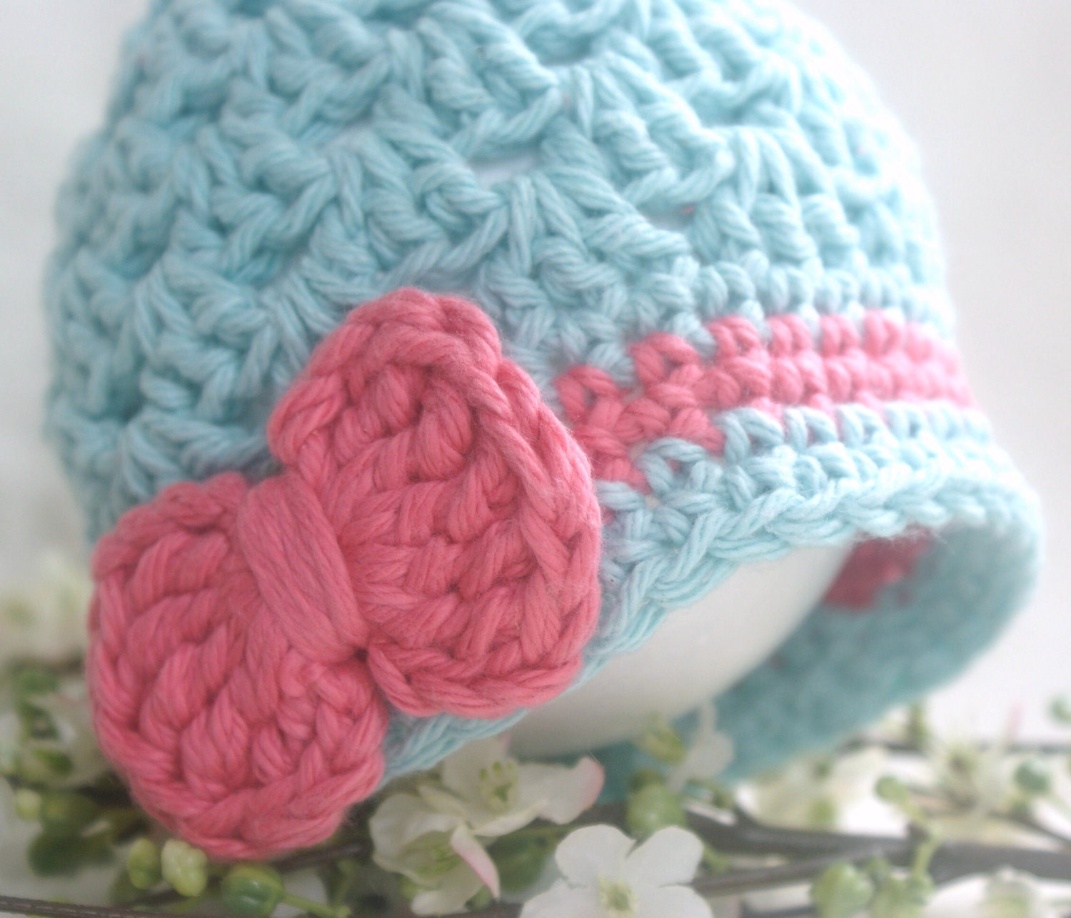 Crochet Baby Hats, Baby Girl Hats, Robins Egg Blue Hat, Bow Hat, Newborn Flapper Hat