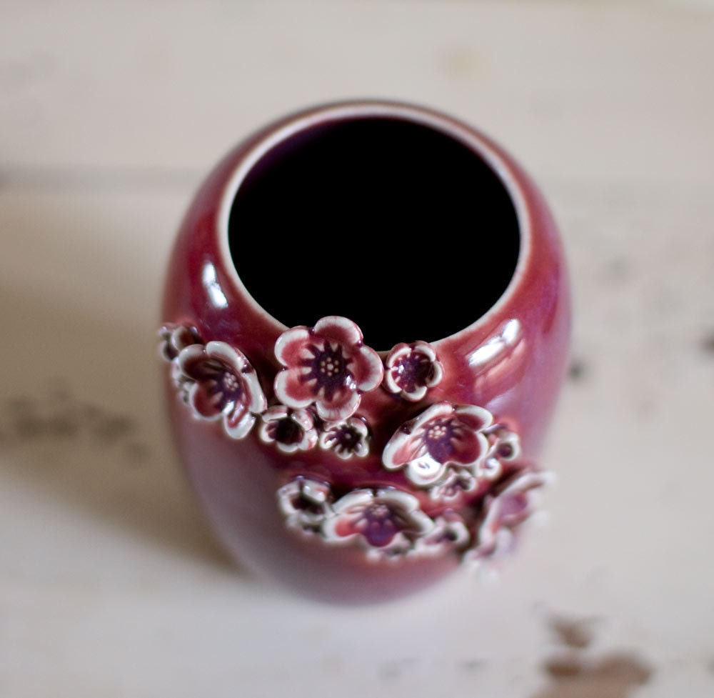 IN STOCK  FLORAPALOOZA Vase-Rich Raspberry Red--