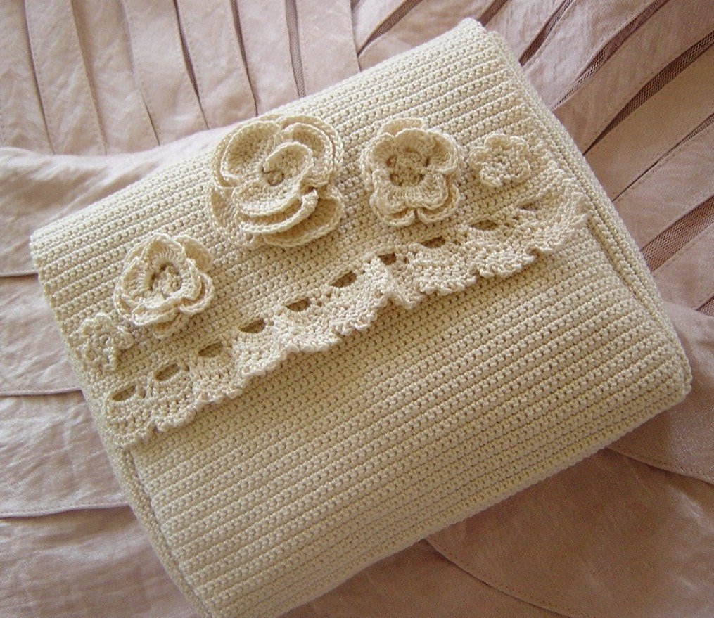 RESERVED Crocheted Clutch, Champange Bouquet Wedding Clutch, Heirloom, Handmade
