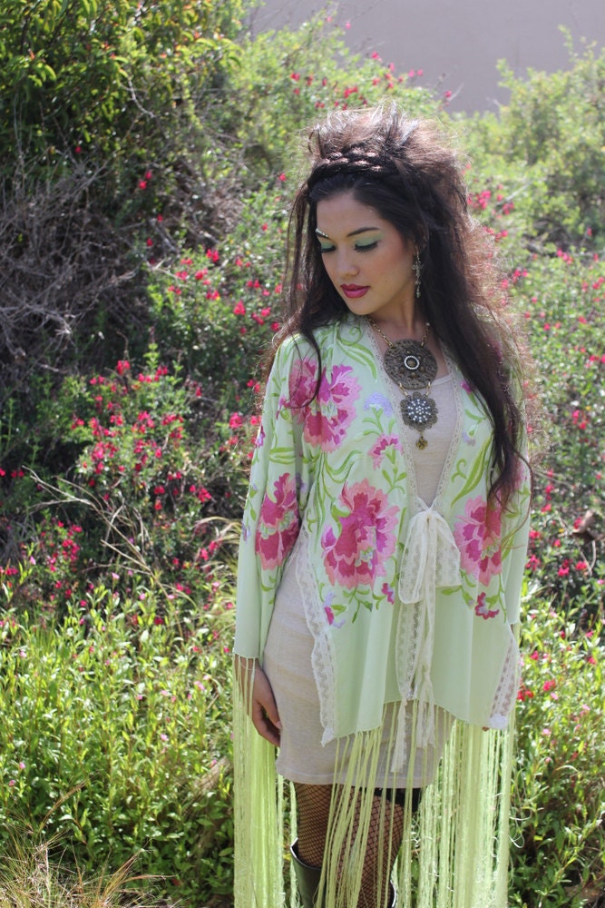 Romantic Celedon Green Embroidered Flowers PIANO SHAWL bed Jacket OOAK