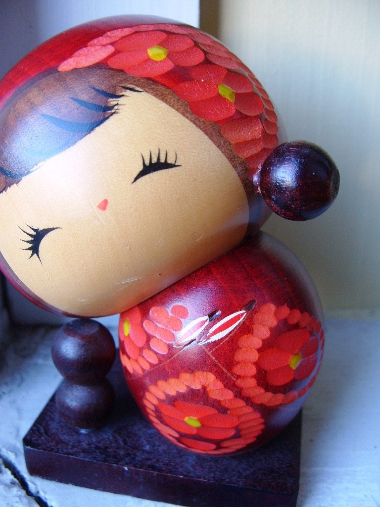 Vintage Kokeshi Doll