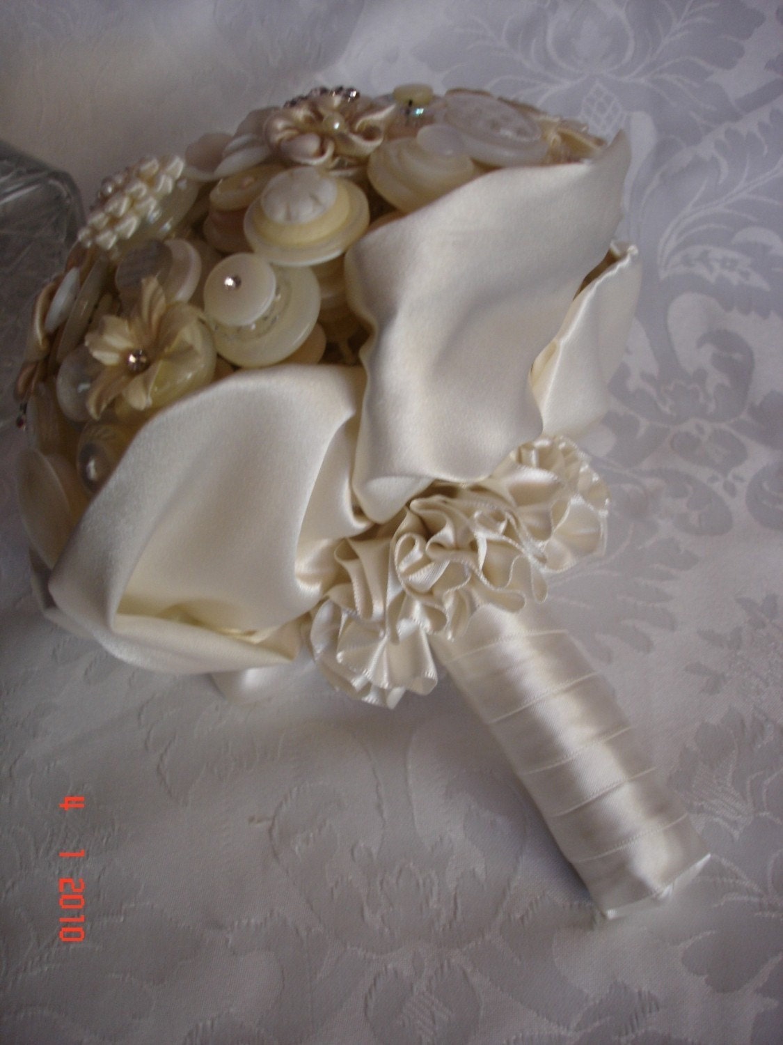 The Diamonds and Pearls Button Bouquet