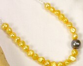 sunny necklace