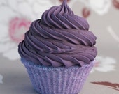 cupcake bath fizzie - autumn amber and lavender