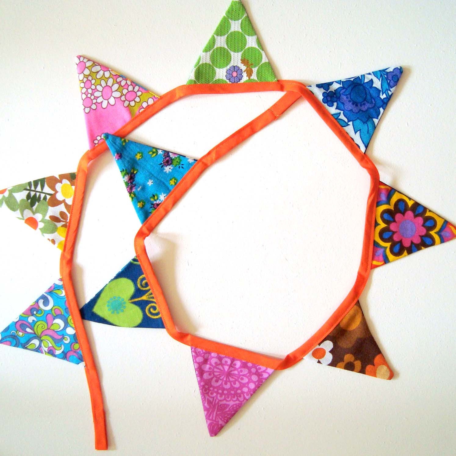 Bunting - Vintage Fabric Bright Retro Bunting for your Home or Party