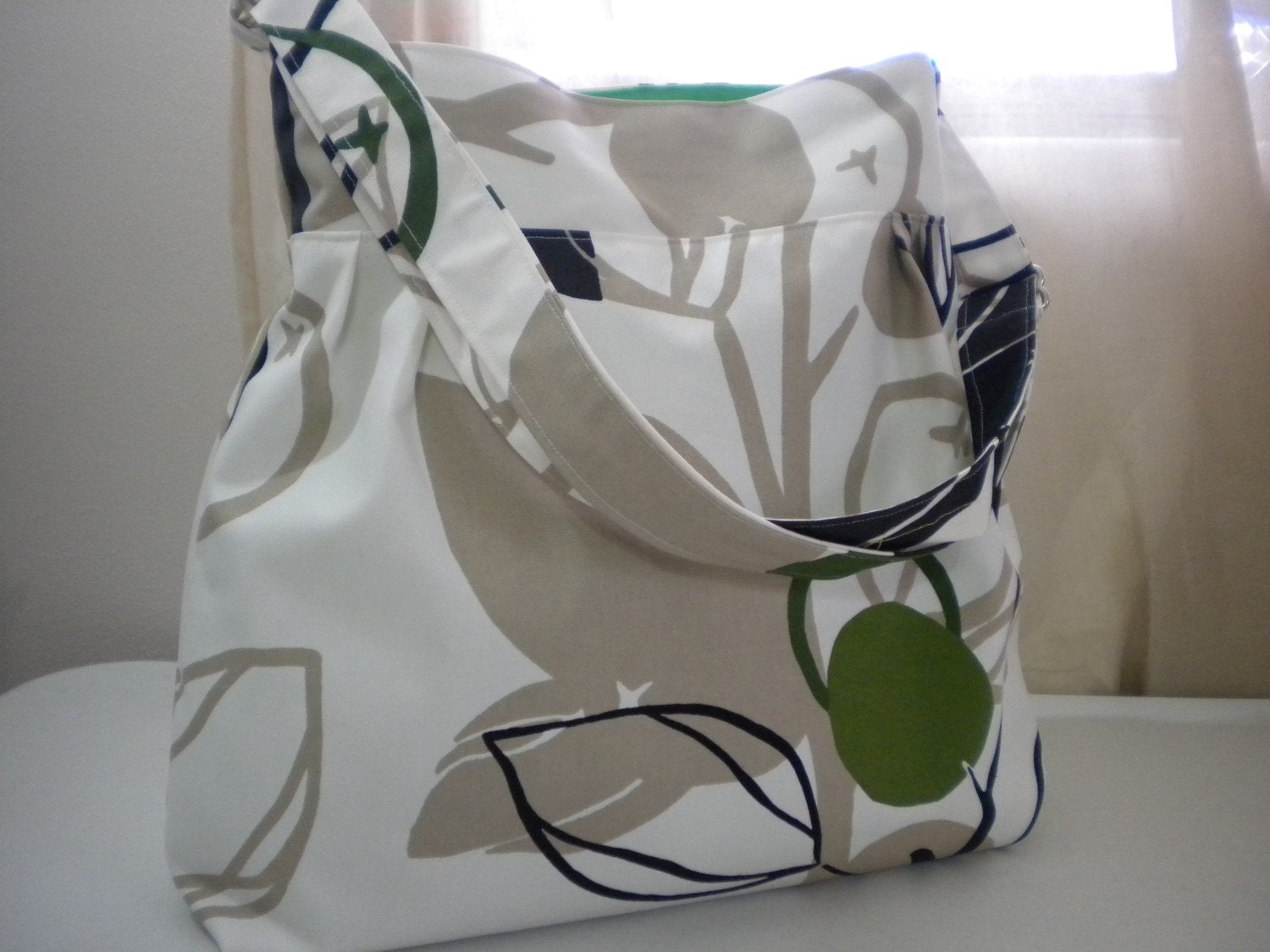 Handbag in Green Fruit Tree Canvas