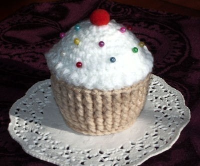 Crocheted Cupcake Pincushion (Vanilla, Chocolate or strawberry)
