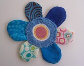 Crazy Daisy Patch - Blue