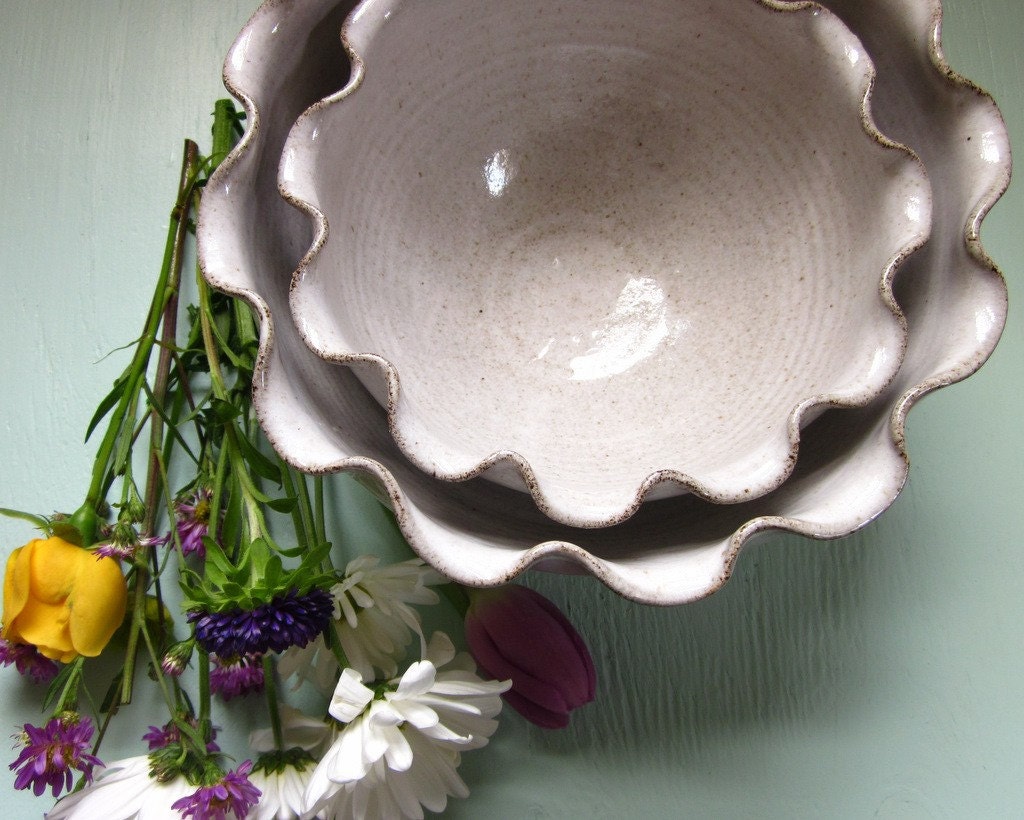 made to order - nesting ruffled bowls - 8 inches