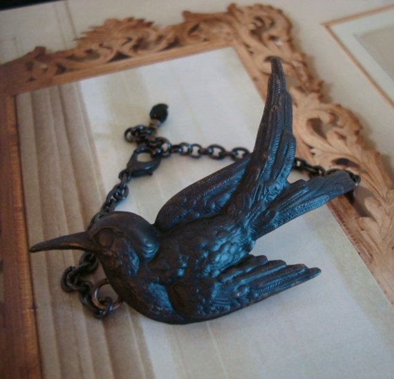 GOTHIC RAVEN BRACELET, Dark Jewelry Art, Vintage Black Bead