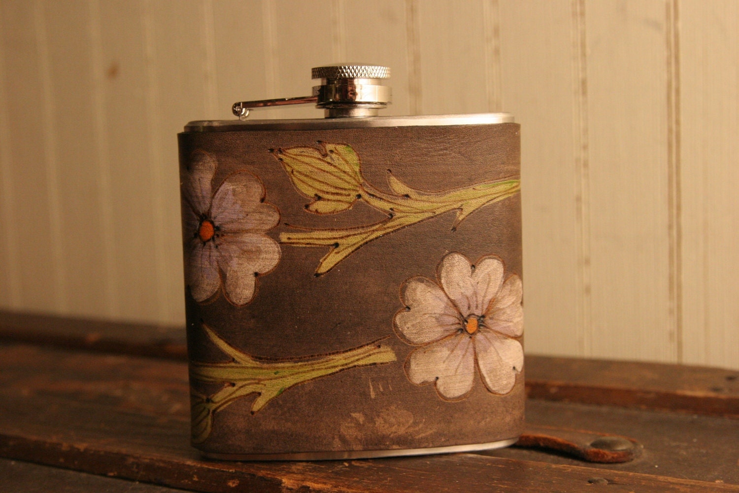 6oz Flask - Linea Pattern - Leather in Purple, White, Orange, Green and Antique Black