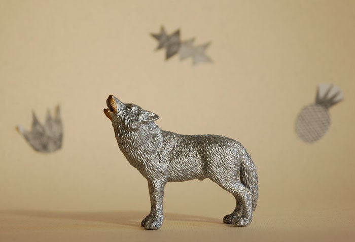 wolf - the strange planet