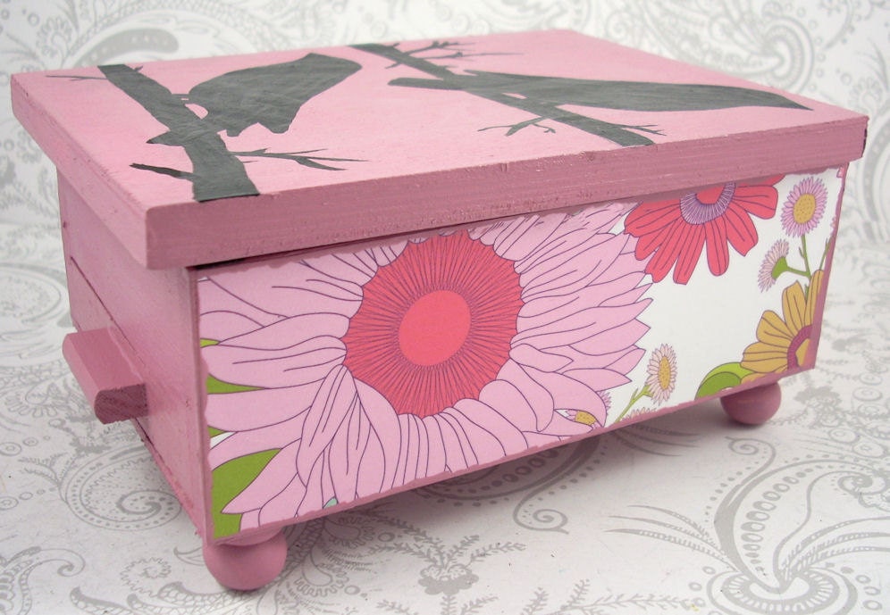 Pink and Black Bird Jewelry Stash Box