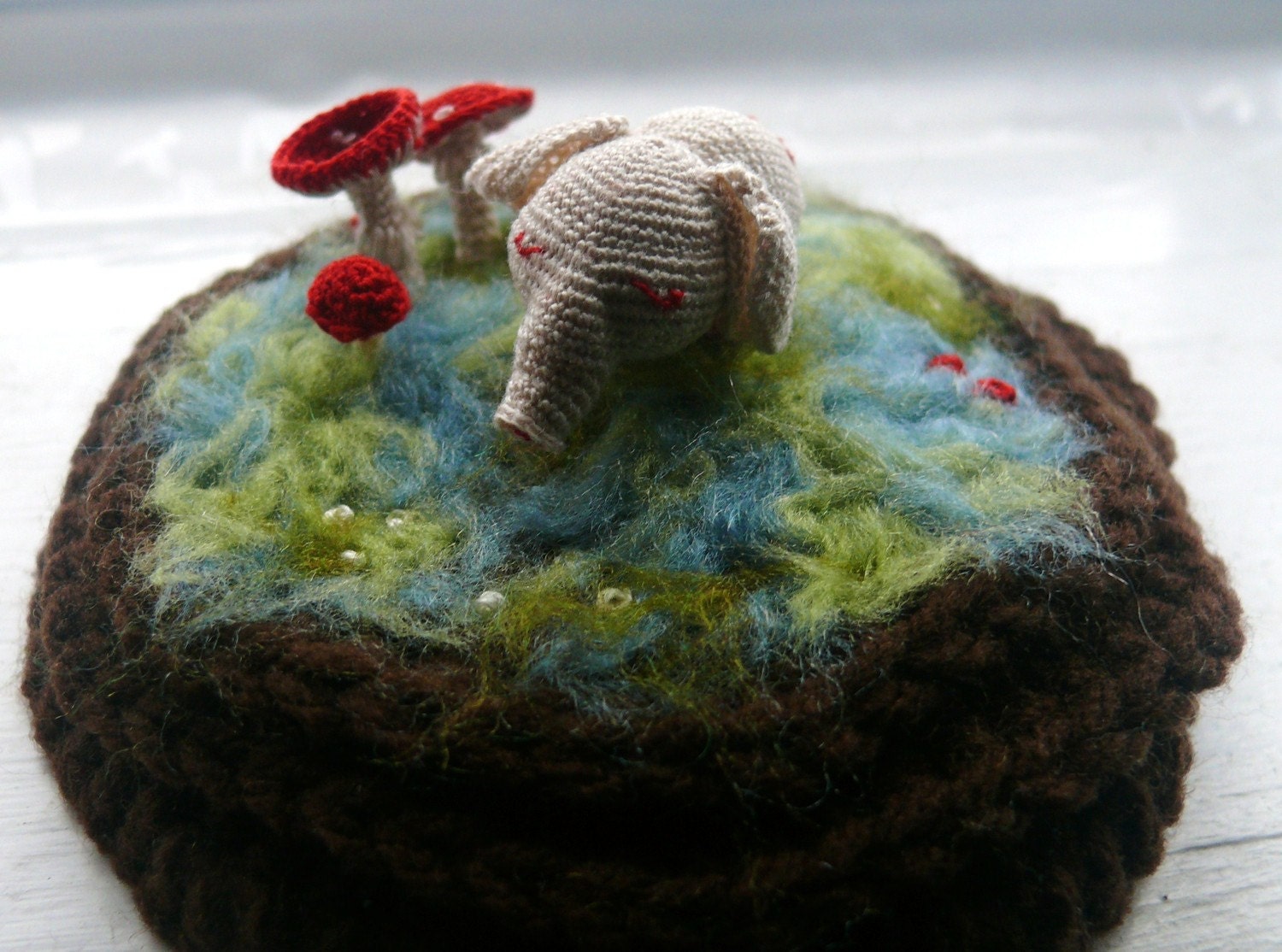 Mini Mushroom Elephant fiber terrarium