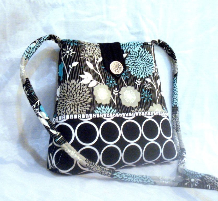 Modern Floral Bag in Black and White