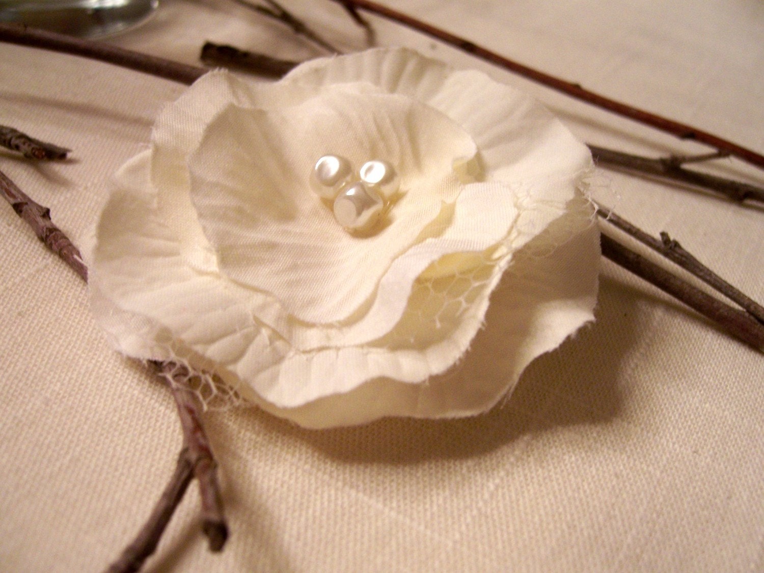 Single Ivory Flower Clip