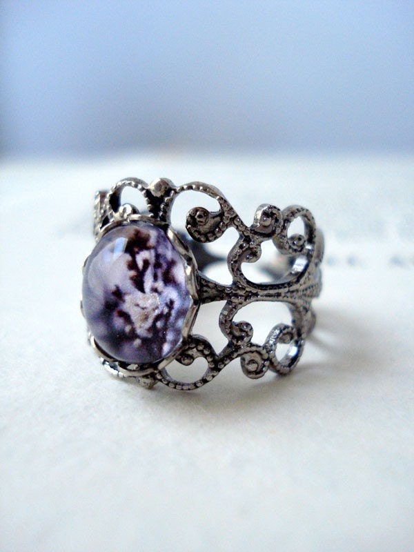 Vintage Filigree Polaroid Purple Photo Ring - Antique Silver - Equinox - Great for Weddings, Mothers Day, Bridesmaids, Etc. (LIMITED STOCK)