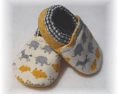 Yellow Hippos Baby Crib Shoes Booties