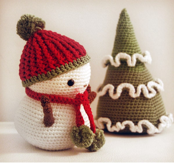 Amigurumi Pattern - Frosty the Snowman and Christmas Tree