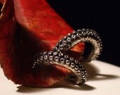 Octopus Tentacle Earrings - Curvaceous